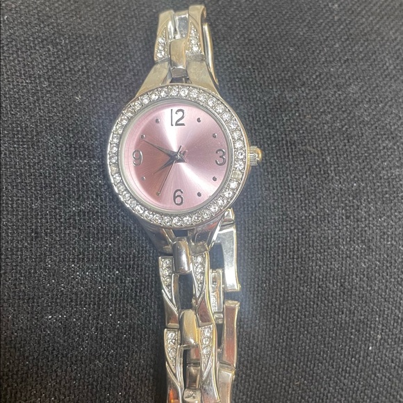 Ladies Japan Movement FMD Diamond Quartz Watch - Picture 5 of 8
